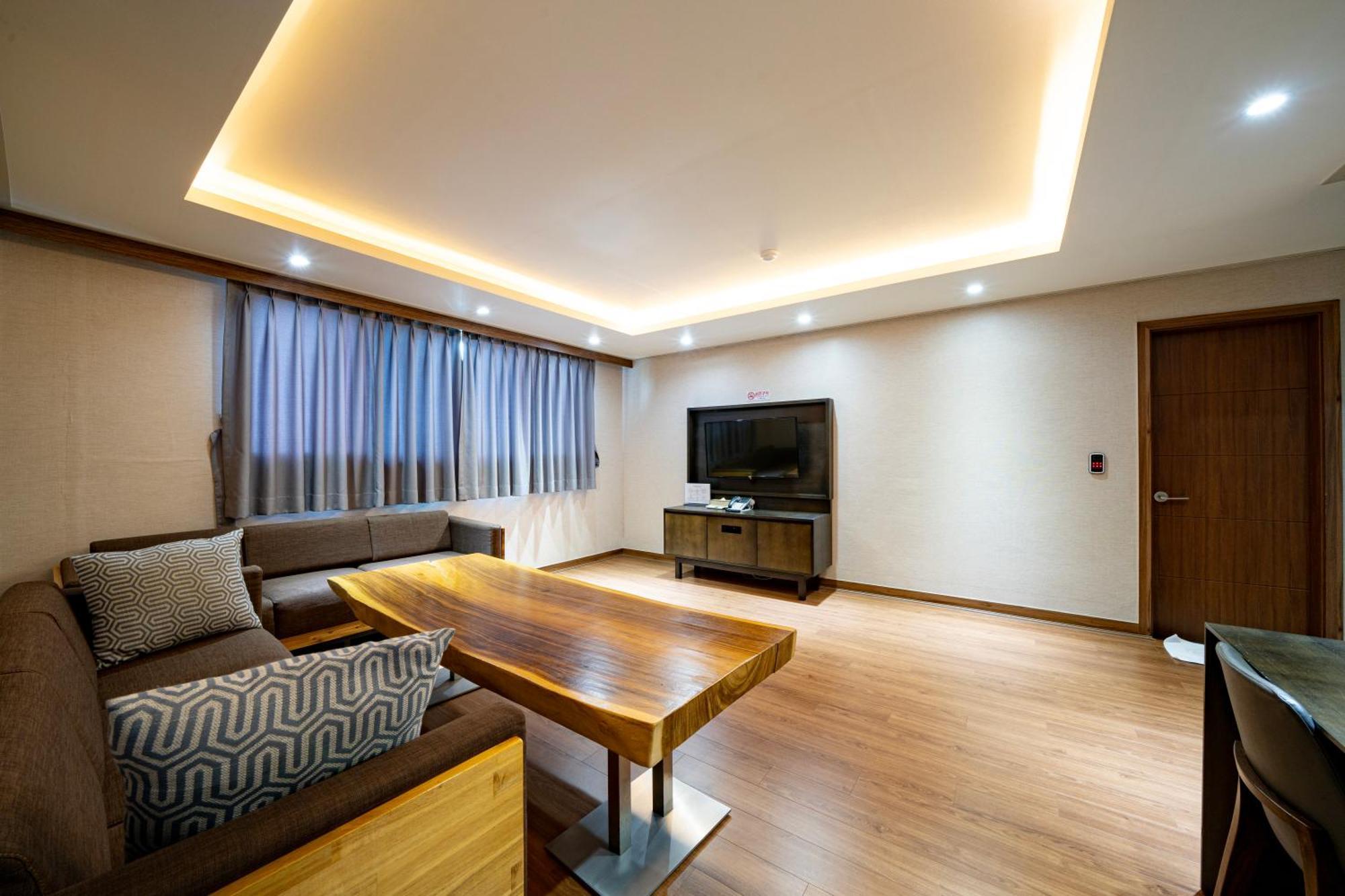 I-Check Hyunjin Hotel Donghae Exterior photo