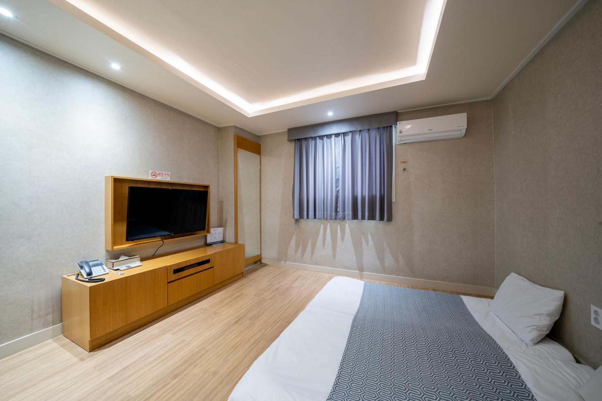 I-Check Hyunjin Hotel Donghae Exterior photo
